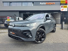 Volkswagen Tiguan - 1.5 eHybrid R-line Edition| BLACK STYLE | Met o.a. panoramadak, elektr. uitkl. trekhaak, H