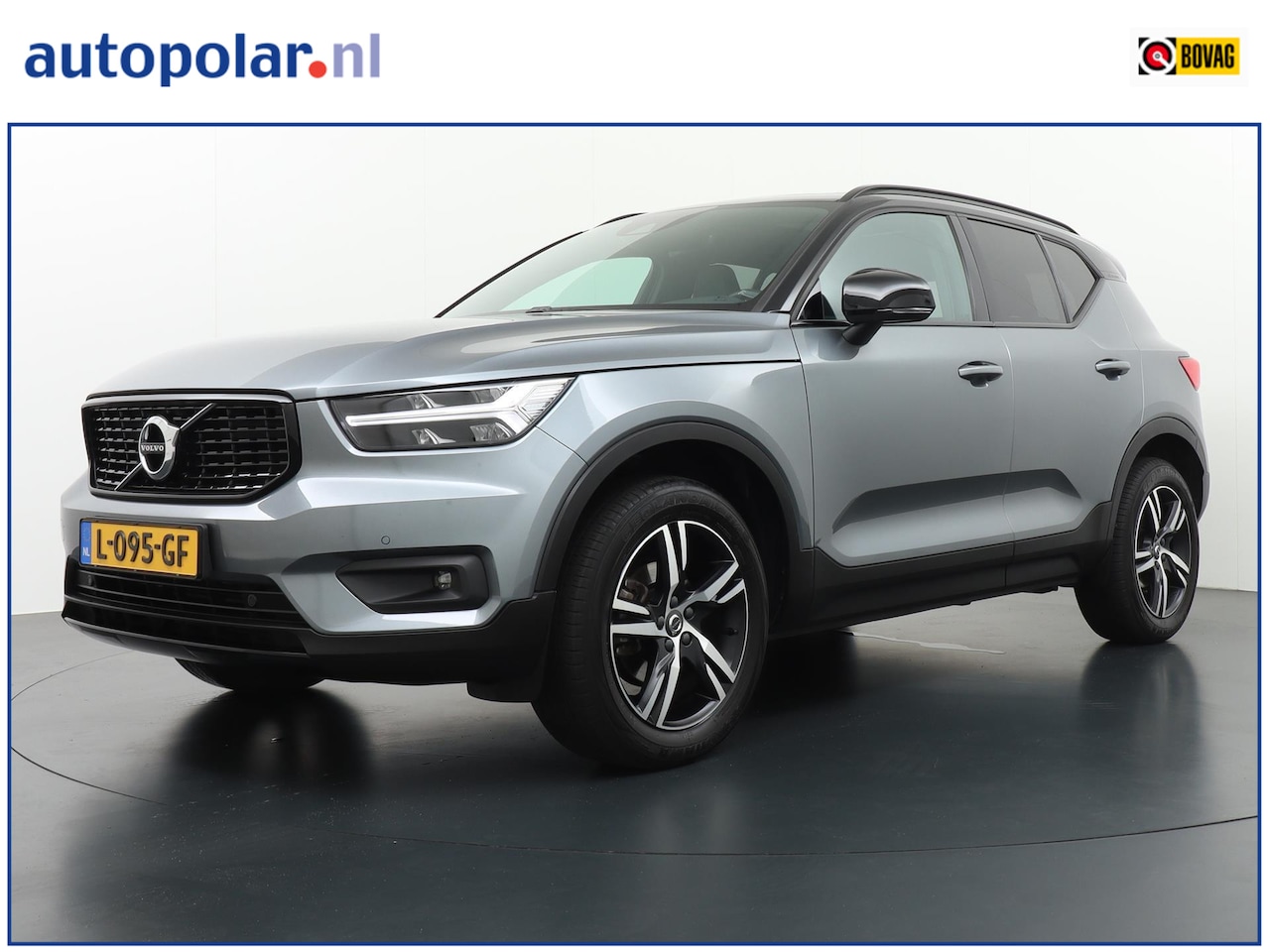 Volvo XC40 - 1.5 T3 R-Design Panodak/Trekhaak/Leder/HarmanKardon etc. - AutoWereld.nl