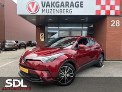 Toyota C-HR - 1.8 Hybrid Executive // LED KOPLAMPEN // NAVI // CAMERA // ADAPTIVE CRUISE // STOELVERWARM