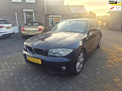 BMW 1-serie - 120i Anniversary Automaat Navi Clima Cruise Schuif/kanteldak 17 Inch Leer