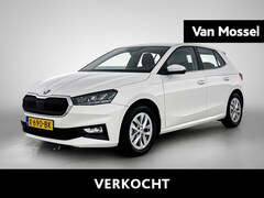 Skoda Fabia - 1.0 TSI Business Edition | LAGE KM STAND | PARKEERSENSOREN ACHTER | DIGITAL COCKPIT | NAVI