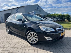 Opel Astra Sports Tourer - 1.4 Cosmo 2011 Leer Cruise Clima