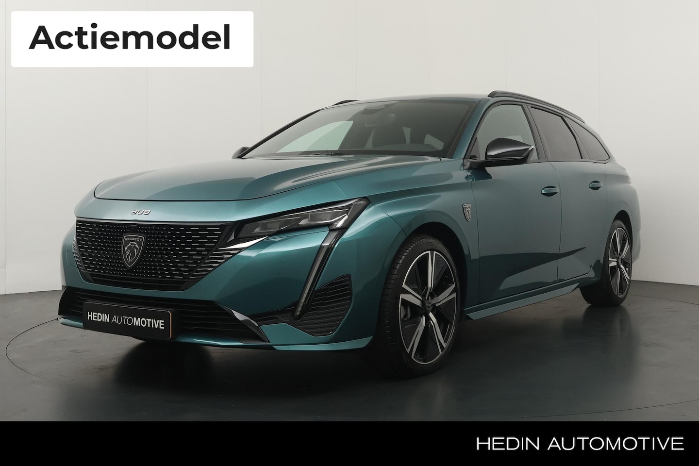 Peugeot 308 - 1.2 Hybrid 145 e-DCS6 GT | 360° Camera | 18" LM Velgen | Navigatie | El. Achterklep | - AutoWereld.nl