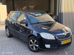 Skoda Fabia - 1.6-16V Sport | rijd schakelt goed | zie foto’s
