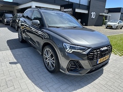 Audi Q3 - 35 TFSI edition one 3x S-Line
