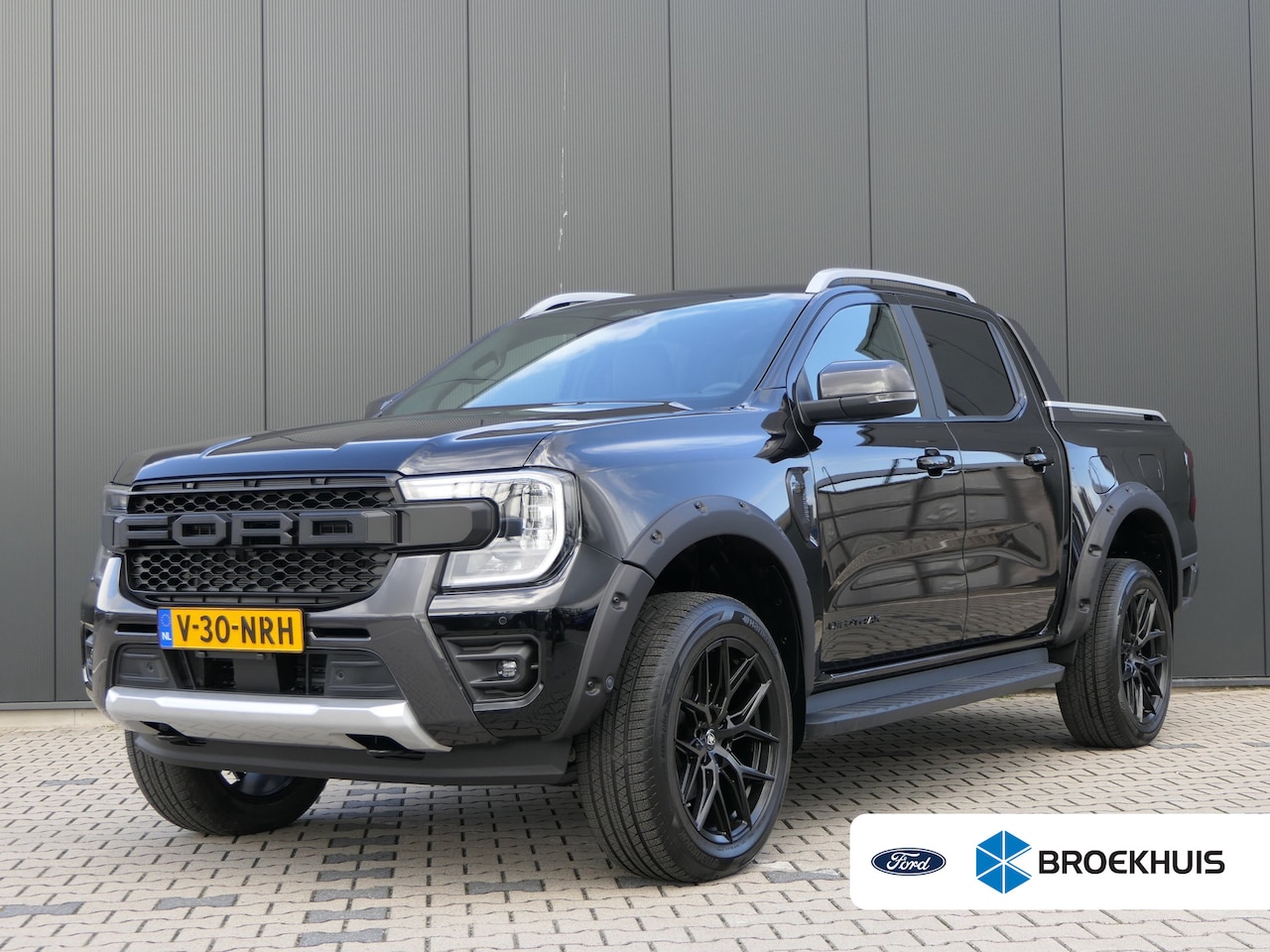 Ford Ranger - 2.3 Wildtrak Double Cab PHEV | Custom RVS uitlaat | 20’’ | Wielkastverbreders | Camera | A - AutoWereld.nl