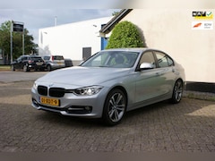 BMW 3-serie - 320i Executive - Sportline