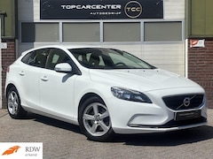 Volvo V40 - 1.6 T3 Kinetic/AIRCO/PARKS/NAVI/CRUISE/APK