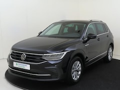 Volkswagen Tiguan - 1.4 TSI eHybrid Life | SoH 90% | Achteruitrijcamera | Digital cockpit Pro | Keyless | Navi