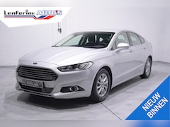 Ford Mondeo - 1.5 Titanium NAP Navi Camera Trekhaak Verwarbare voorruit