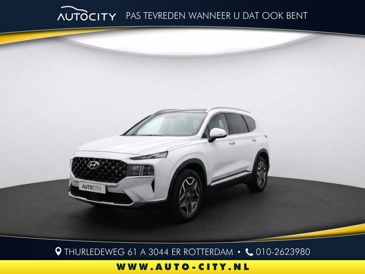 Hyundai Santa Fe - 1.6 T-GDI HEV 230PK Premium Sky 7p l Leder l Pano l 360 l Stoelk - AutoWereld.nl