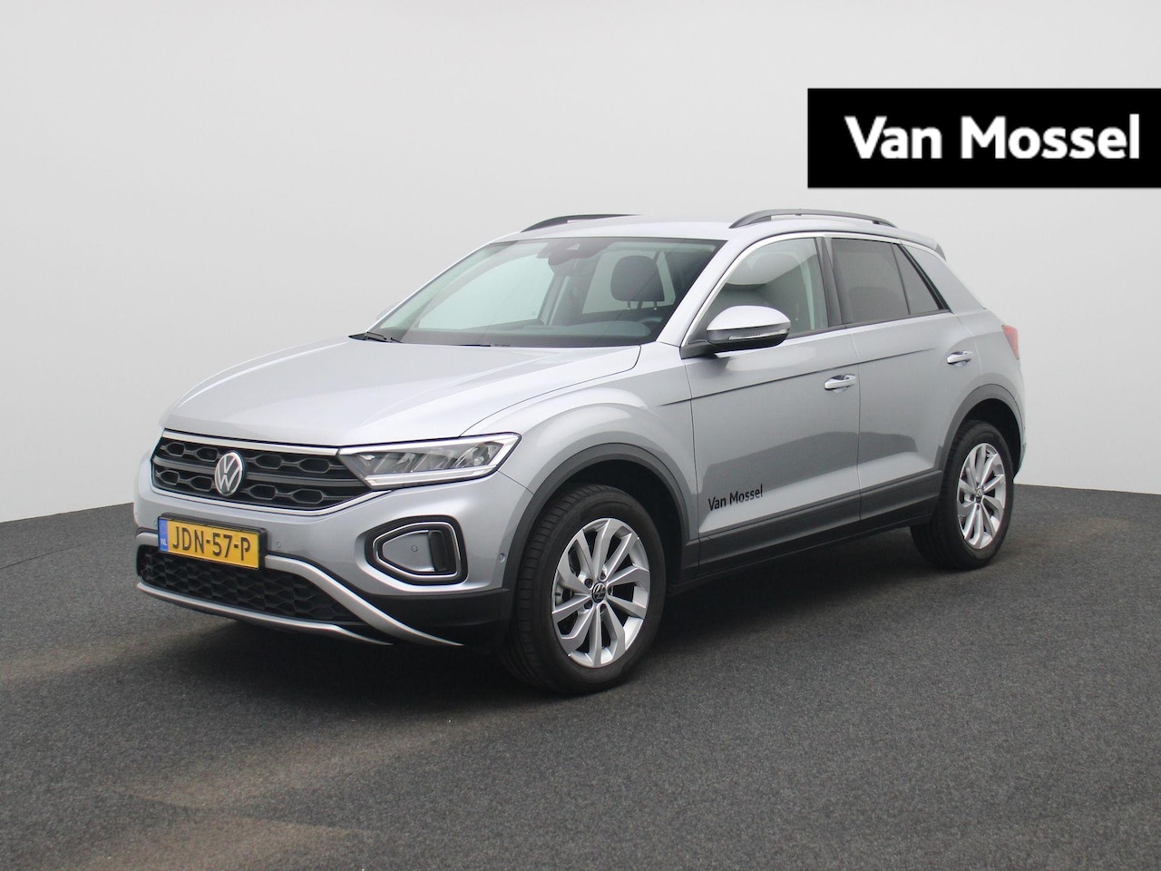 Volkswagen T-Roc - 1.5 TSI Life Edition | EM | - AutoWereld.nl