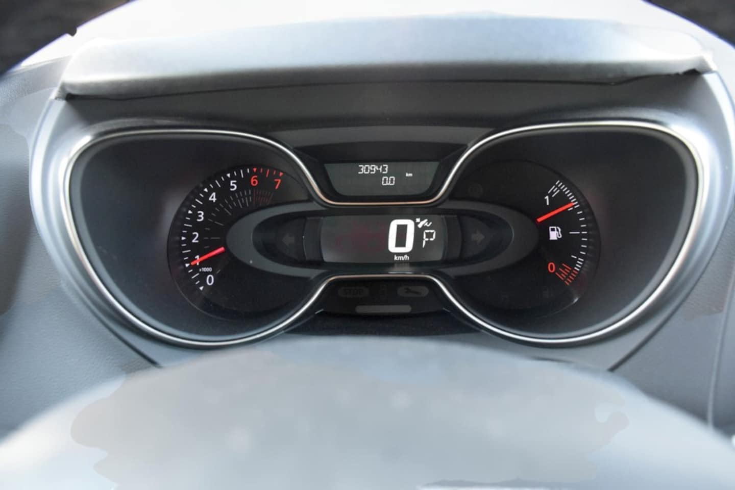 Renault Captur - 1.3 TCe Intens 1.3 TCe Intens, Automaat, Navigatie, Parkeercamera, Cruise, Connected services