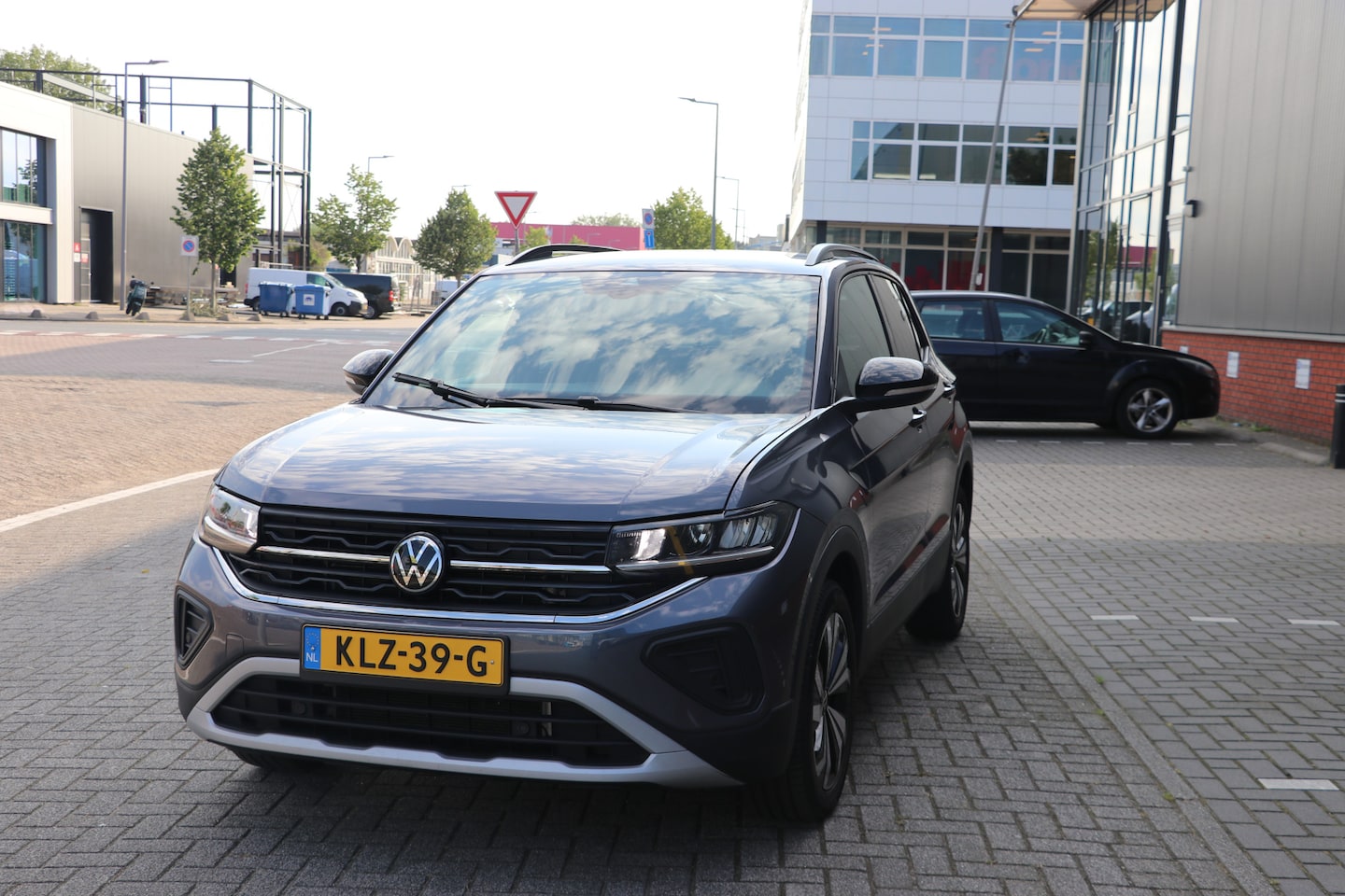 Volkswagen T-Cross - 1.0 TSI Life Edition 1.0 TSI Life Edition - AutoWereld.nl