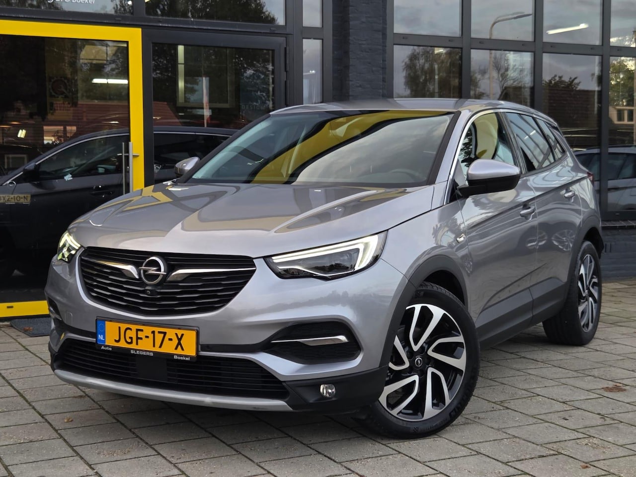 Opel Grandland X - 1.2 Turbo Ultimate Automaat | Stoelventilatie + Verwarming | Stuurverwarming | Camera + Se - AutoWereld.nl