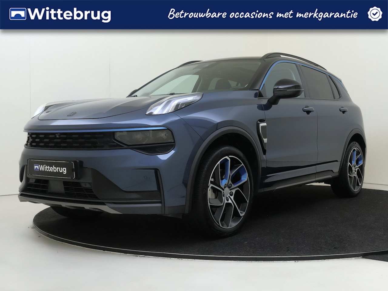Lynk & Co 01 - 1.5 PHEV Schuif/ kantel dak | Camera | Apple Carplay | Trekhaak | Parkeerhulp | Key less | - AutoWereld.nl