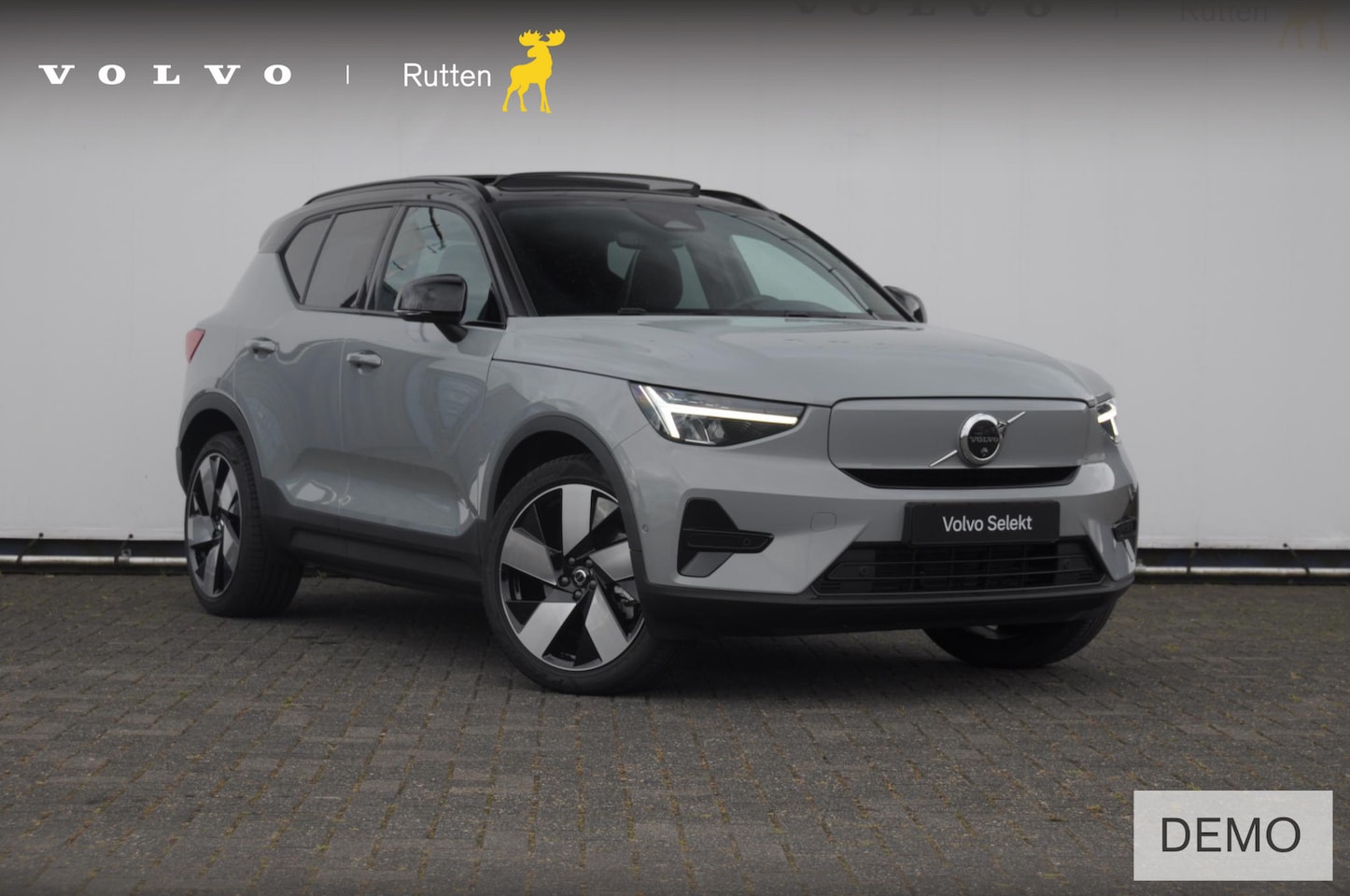 Volvo EX40 - 252PK Automaat Single Motor Extended Range Plus Panoramadak / Apple Carplay / Android Auto - AutoWereld.nl