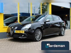 Alfa Romeo Giulietta - 1.4 T Sprint Automaat Navi