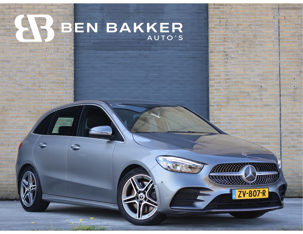 Mercedes-Benz B-klasse - 250 AMG line 225PK Leder/Alcantara | NL Auto | Widescreen | Haak | Stoelverwarming - AutoWereld.nl