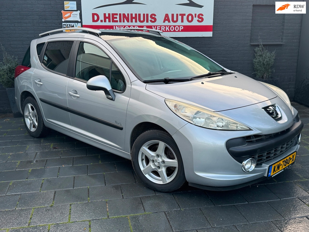 Peugeot 207 SW - 1.4 VTi PANORAMADAK|AIRCO|NETTE AUTO - AutoWereld.nl