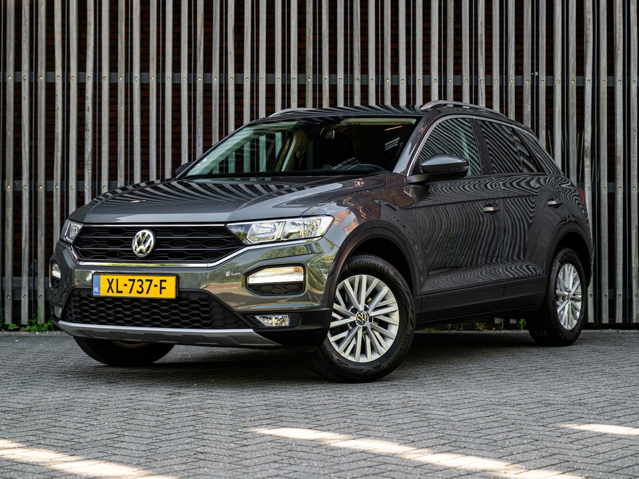 Volkswagen T-Roc - 1.0 TSi 116pk H6 Style |EX BPM| ClimateControl|CruiseControl|17''| - AutoWereld.nl