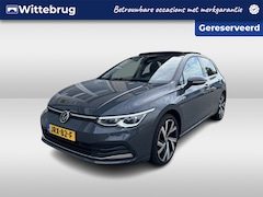 Volkswagen Golf - 1.4 eHybrid Style / AUTOMAAT/ PANO/ TREKHAAK/ STANDKACHEL/ ACC/ PARK.SENSOR.V+A/ CAMERA/ M