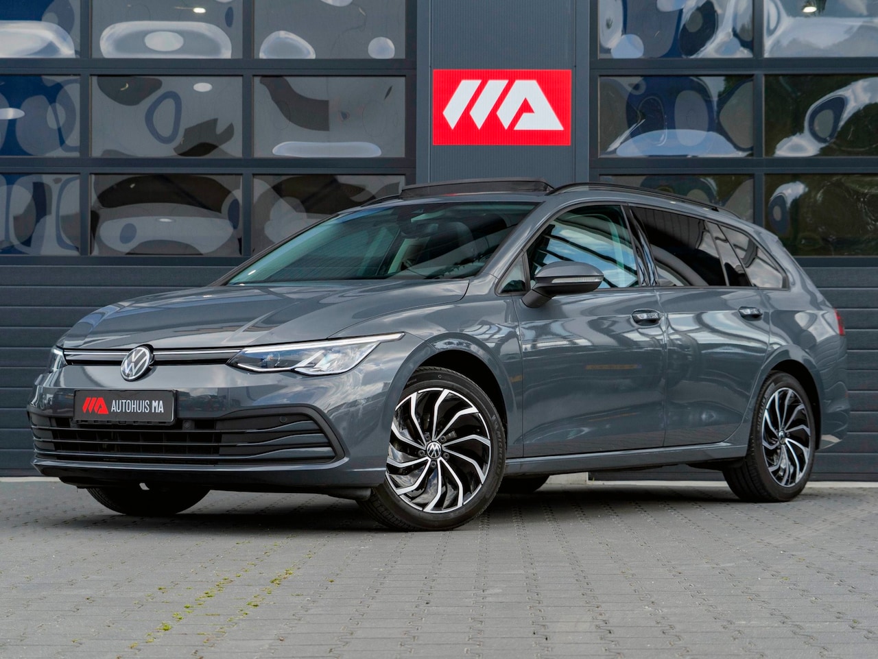 Volkswagen Golf Variant - 1.5 eTSI Life Business 1.5 eTSI Life Business - AutoWereld.nl
