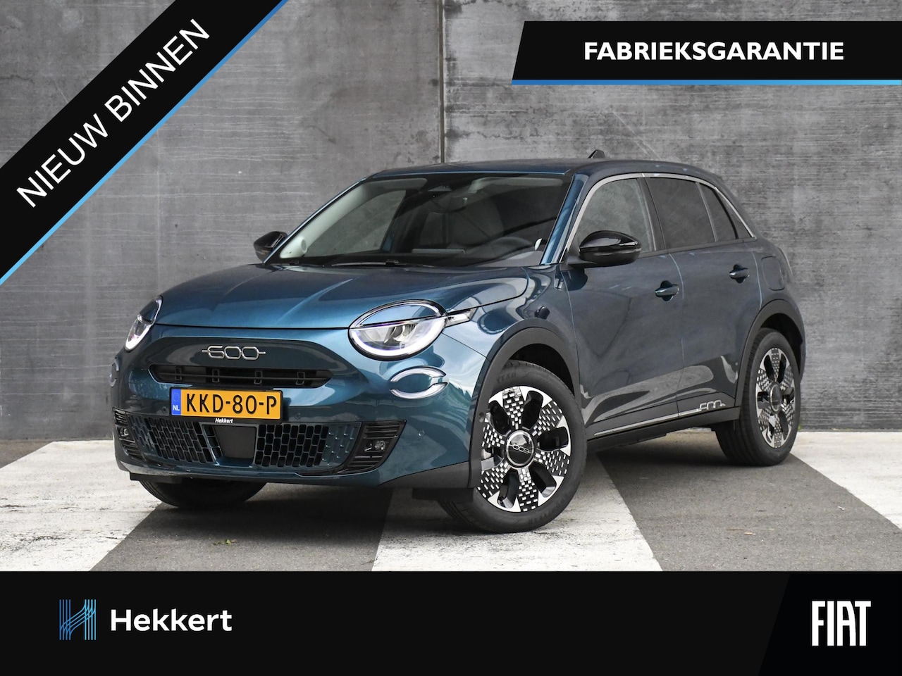 Fiat 600e - La Prima 54 kWh 156pk Automaat MASSAGE | 18''LM | ADAPT. CC | DODE HOEK | CAMERA | NAVI - AutoWereld.nl