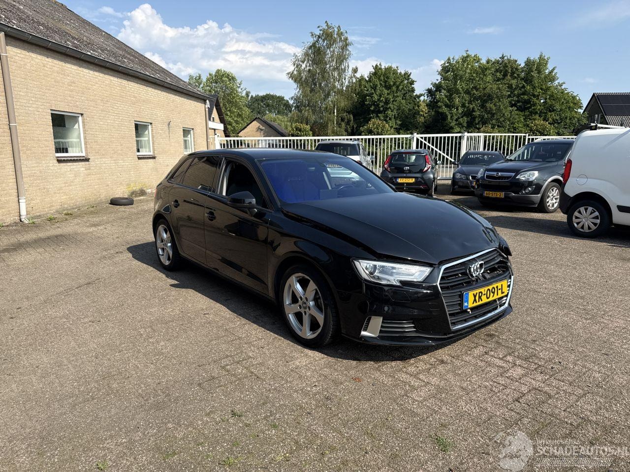Audi A3 Sportback - 30 TFSI Sport REST BPM €1200,-!!! - AutoWereld.nl