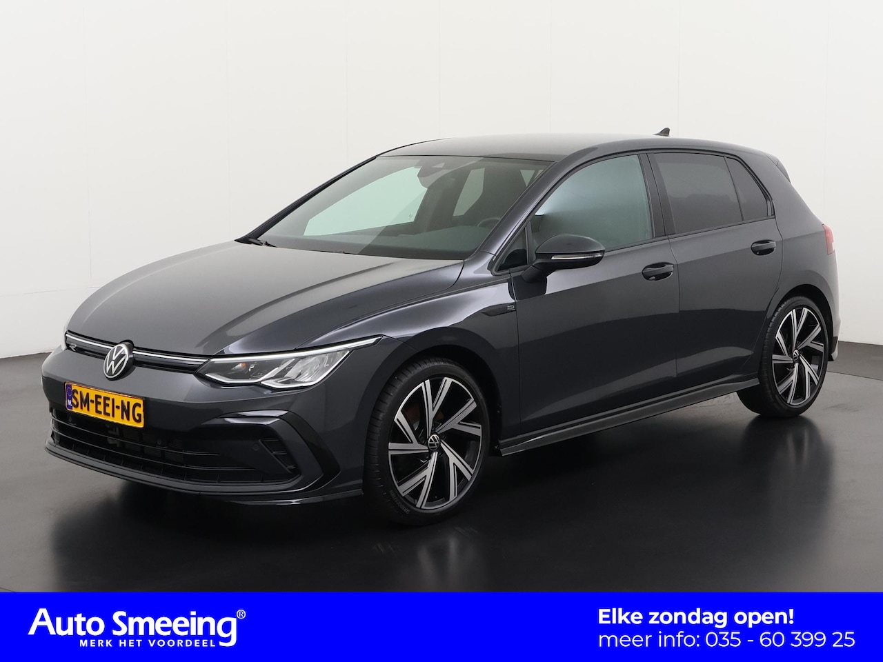 Volkswagen Golf - 1.5 eTSI R-Line DSG | 18'' Bergamo | Stuurverwarming | Zondag Open! - AutoWereld.nl