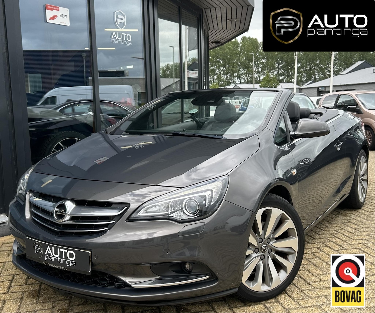 Opel Cascada - 1.4 Turbo ecoFLEX Cosmo 140PK | Lederen Bekleding | Luxe Stoelen | Stoelverwarming | Bi-Xe - AutoWereld.nl