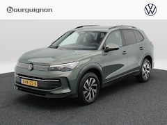 Volkswagen Tiguan - 1.5 eHybrid Life Edition | Trekhaak | Navigatie | Adaptieve Cruise Control | Adaptief Onde