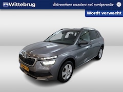 Skoda Kamiq - 1.0 TSI Ambition / Digitaal dashboard / Navigatie / App connect / Parkeersensoren achter /
