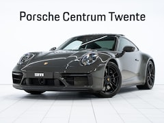 Porsche 911 - Carrera 4 GTS