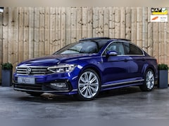 Volkswagen Passat - 1.5 TSI R-Line *Pano*Dynaudio*360 Camera*Keyless*Leder