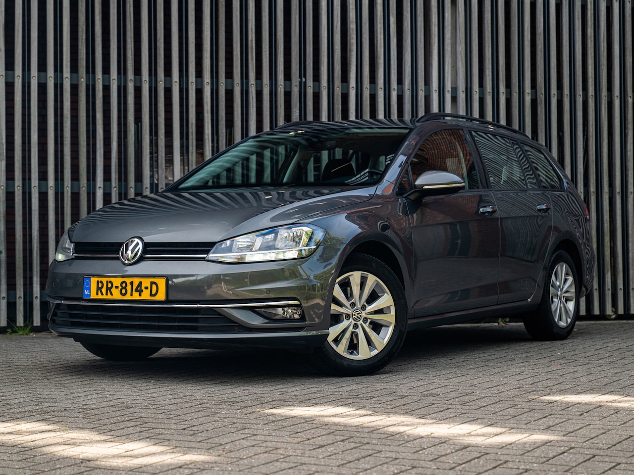 Volkswagen Golf Variant - 1.6 TDi 116pk H6 Comfortline |EX BPM| Navi|ClimateControl|PDC| - AutoWereld.nl