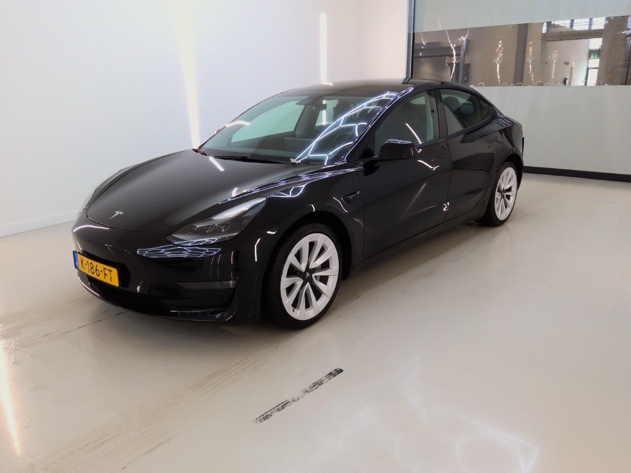 Tesla Model 3 - Long-Range AWD 351pk 75 kWh 91.9% SoH [ FACELIFT+WARMTEPOMP+AUTOPILOT+620KM WLTP+19 INCH ] - AutoWereld.nl