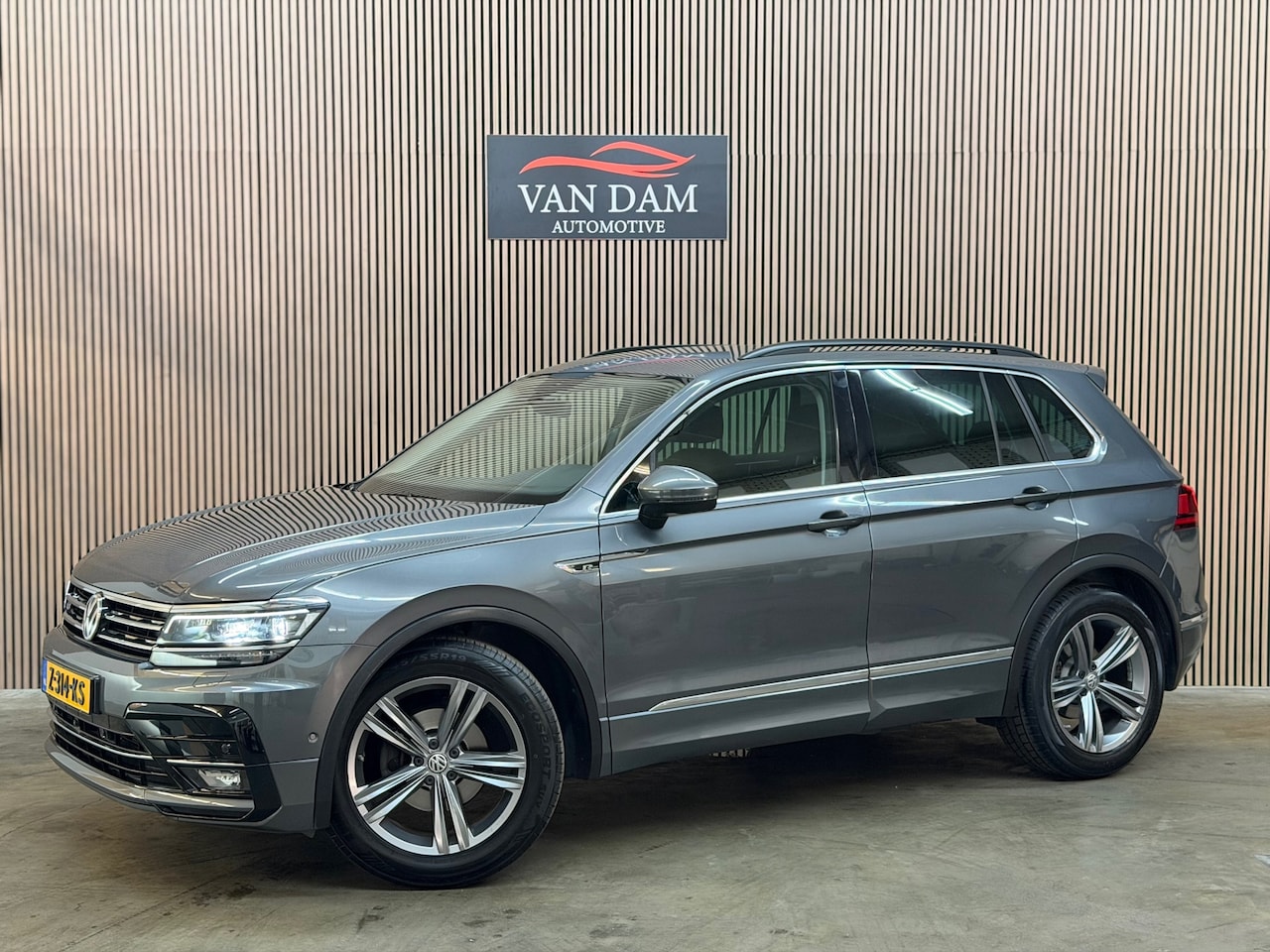 Volkswagen Tiguan - 1.5 TSI ACT R-Line 2020 DSG VIRTUAL CAMERA - AutoWereld.nl