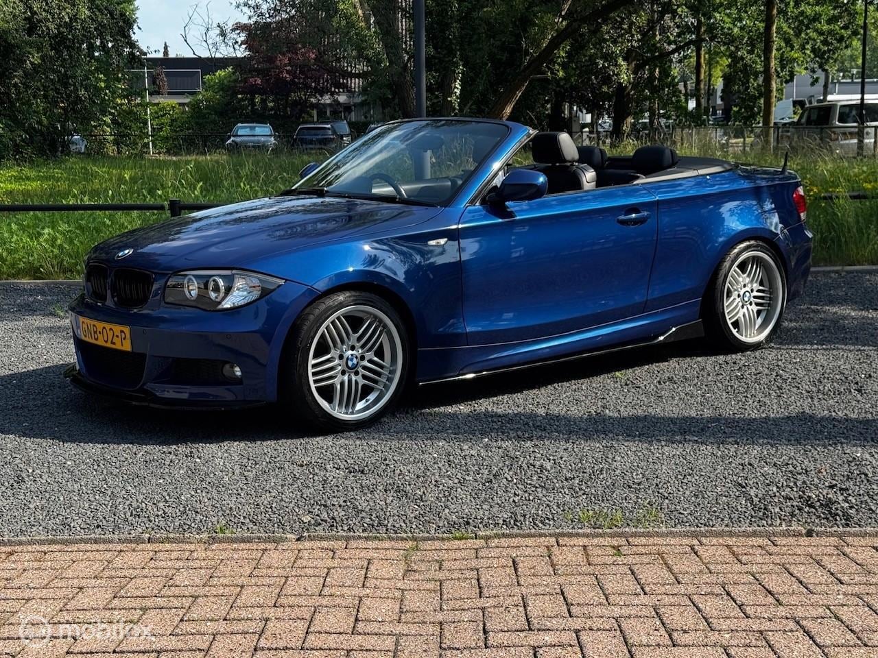 BMW 1-serie Cabrio - 118d M PAKKET LEDER/ECC-AIRCO/STOEL.VW - AutoWereld.nl