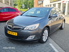 Opel Astra - 1.6 Sport*1e eig*automaat*lage km 119000*trekhaak*nieuwe apk*airco*rijd perfect*inruil mog