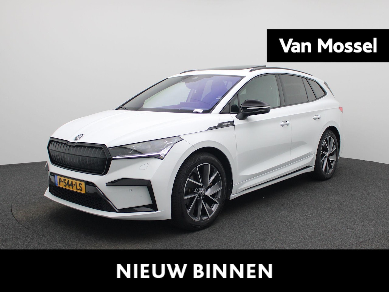 Skoda Enyaq iV - 60 Sportline | PANO | HUD | ACC | TREKHAAK | Achteruitrijcamera | Elekt. stoelverstelling+ - AutoWereld.nl
