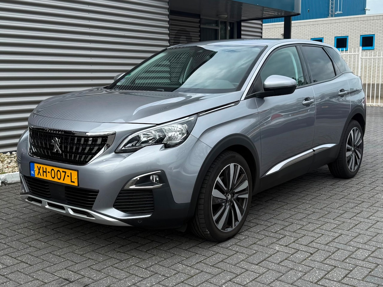 Peugeot 3008 - 1.2 PureTech Allure | Nieuwe Distributie. - AutoWereld.nl