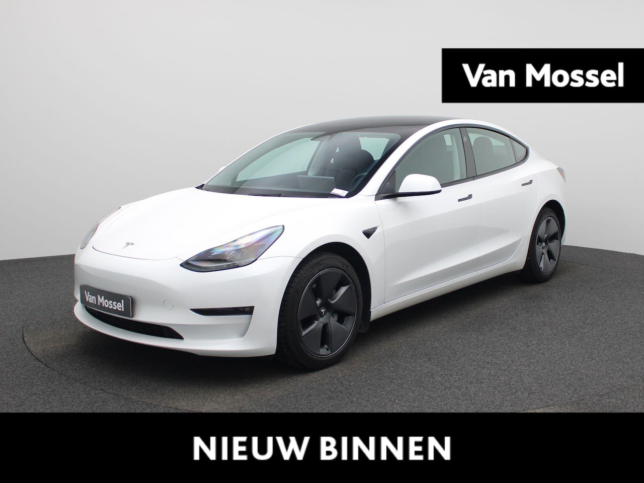 Tesla Model 3 - Long Range RWD Long Range AWD 75 kWh | Navigatie | Elektrische Kofferklep | Lederen Bekleding | - AutoWereld.nl