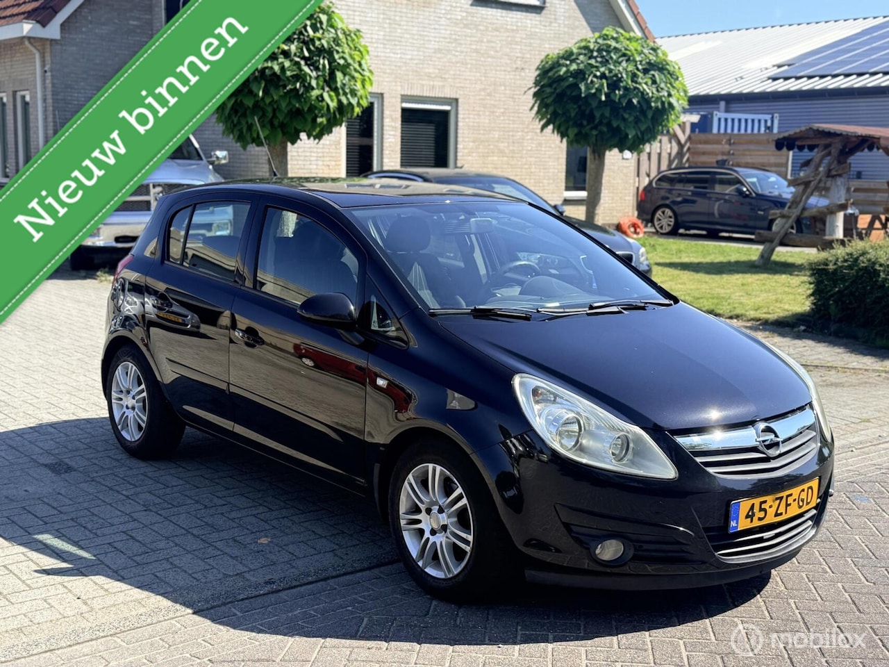Opel Corsa - 1.4-16V Enjoy 1.4-16V Enjoy - AutoWereld.nl