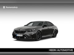 BMW M5 - | 20/21'' | Panorama. | M Driv. Pack | Alcan. hemel | Driv. + Park. Prof. | Stoelvent. | B