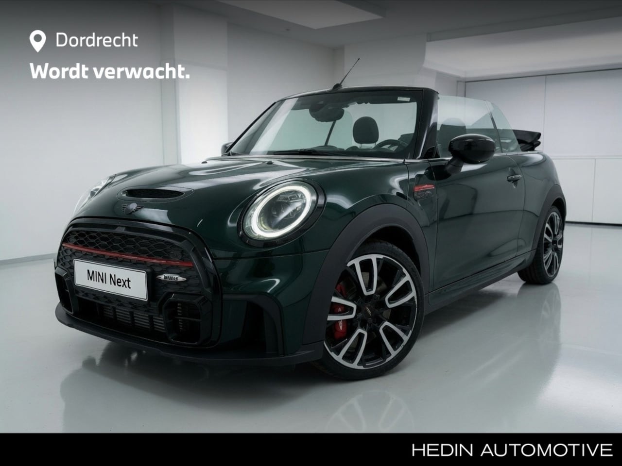MINI Cabrio - 2.0 John Cooper Works JCW | 231 pk | Rebel Green | Active Cruise Control (ACC) | Leder - AutoWereld.nl