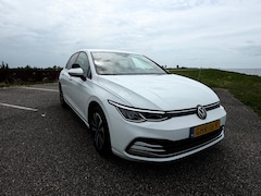 Volkswagen Golf - 2.0 TDI Life Business VIII TDI 81KW