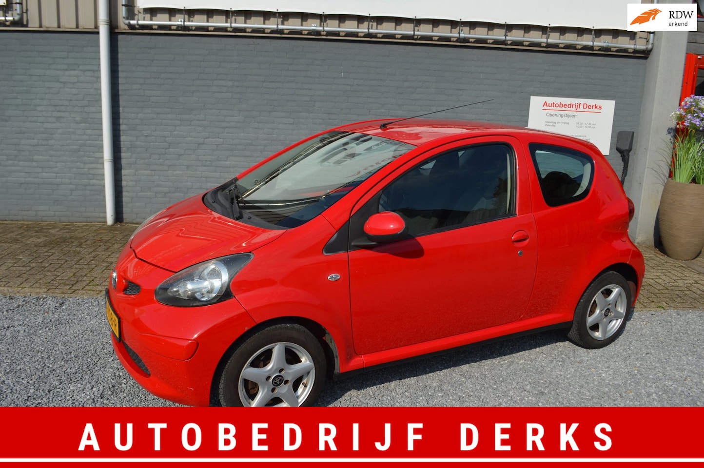 Toyota Aygo - 1.0-12V Stuurbekrachtiging Elek Pakket Jaar APK Garantie - AutoWereld.nl