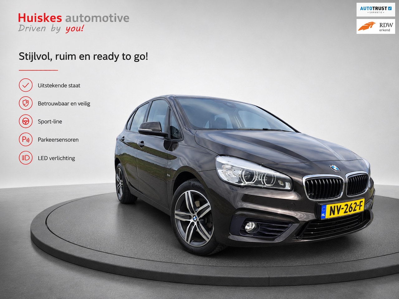 BMW 2-serie Active Tourer - 216i Executive Sport-line/Navi/LED - AutoWereld.nl