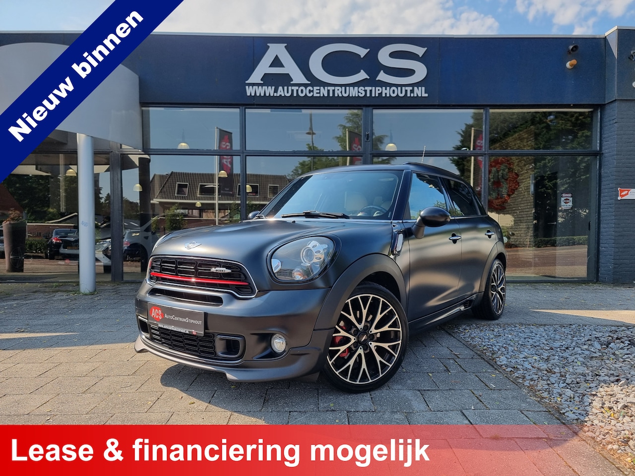 MINI Countryman - 1.6 John Cooper Works ALL4 | Chili | origineel mat zwart | - AutoWereld.nl